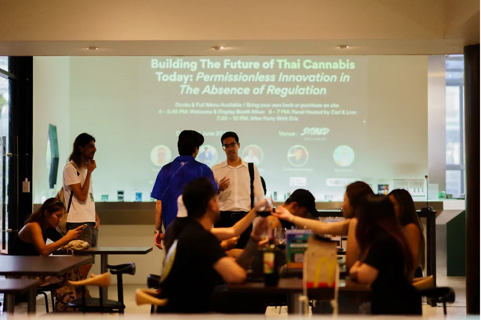 Attendees talk and relax before the Cannabox panel at Stoned & Co.